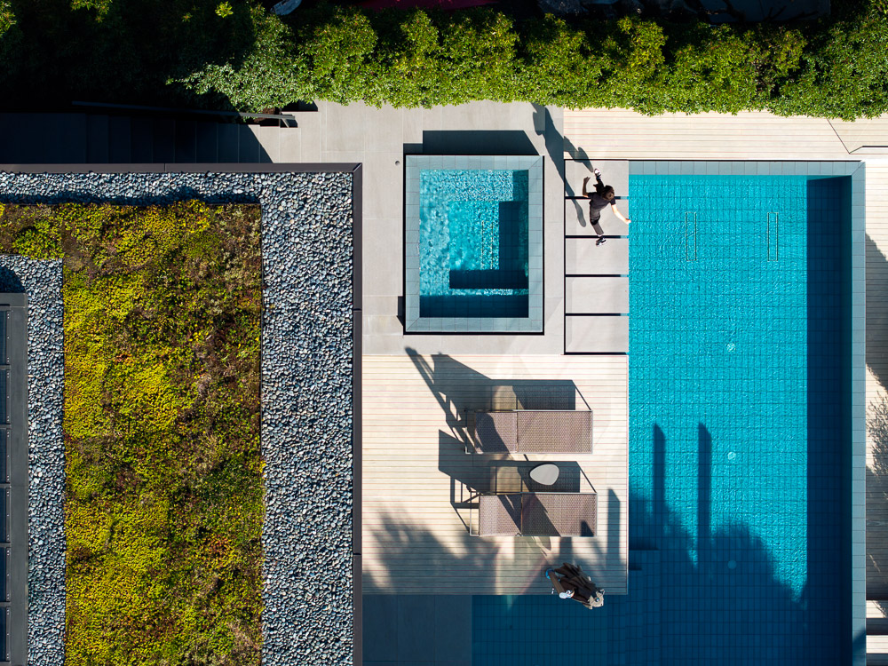 Bridge Home Residential Design by Hlynsky & Davis Architects