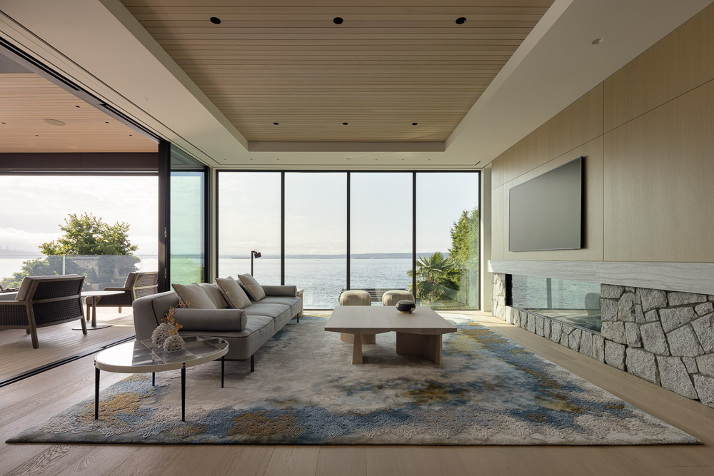 Bridge Home Residential Design by Hlynsky & Davis Architects