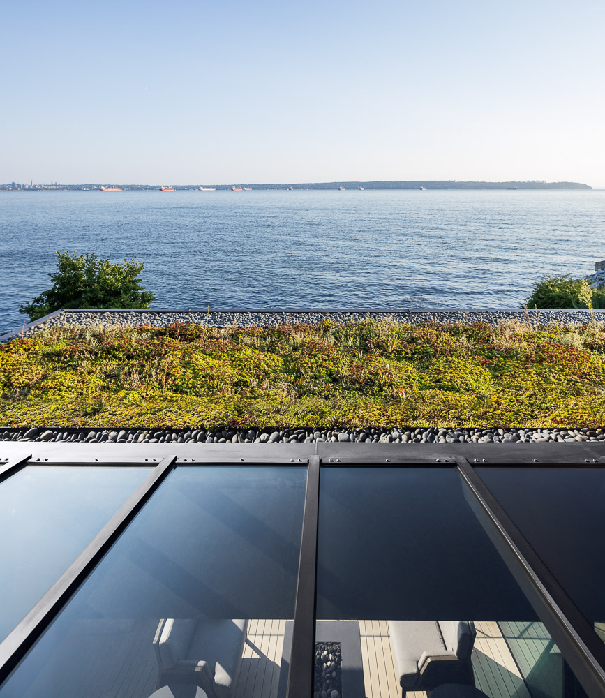 Bridge Home Residential Design by Hlynsky & Davis Architects